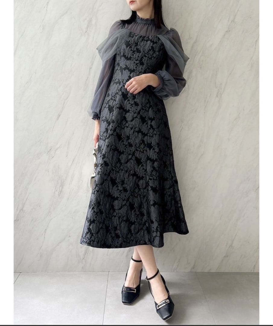 あ*の様 dazzlin シアーベールセミフレアワンピース