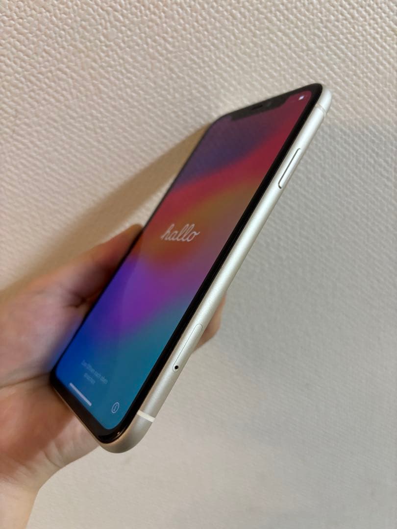Apple iPhone 11 ホワイト　本体　箱付き