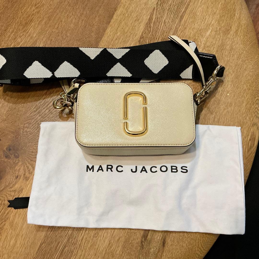 MARC JACOBS アイボリー ショルダーバッグ
