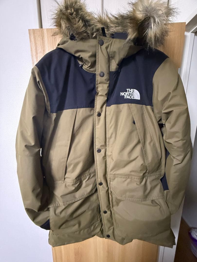 ノースフェイス マウンテン ダウンコート GORE-TEX