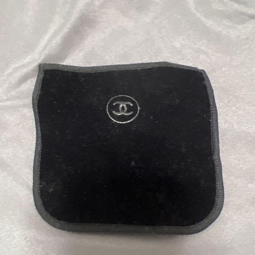 【CHANEL】 美品　レベージュパレットルガールライト ライト