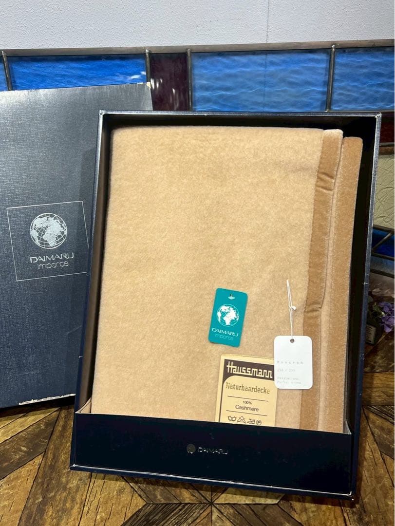あ*い様 新品未使用 Haussmann オスマン 100%カシミヤ毛布 ブラン