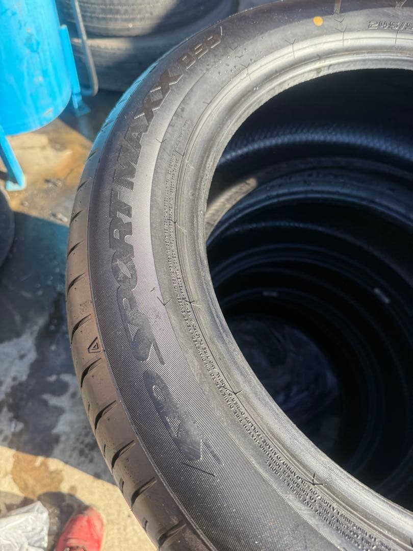 245/50R19 タイヤ 4本セット　2024年制