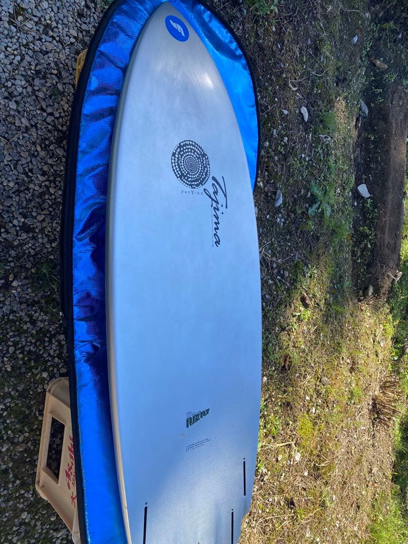 Tajima Hawkey 5'8\" ショートボードケース付き