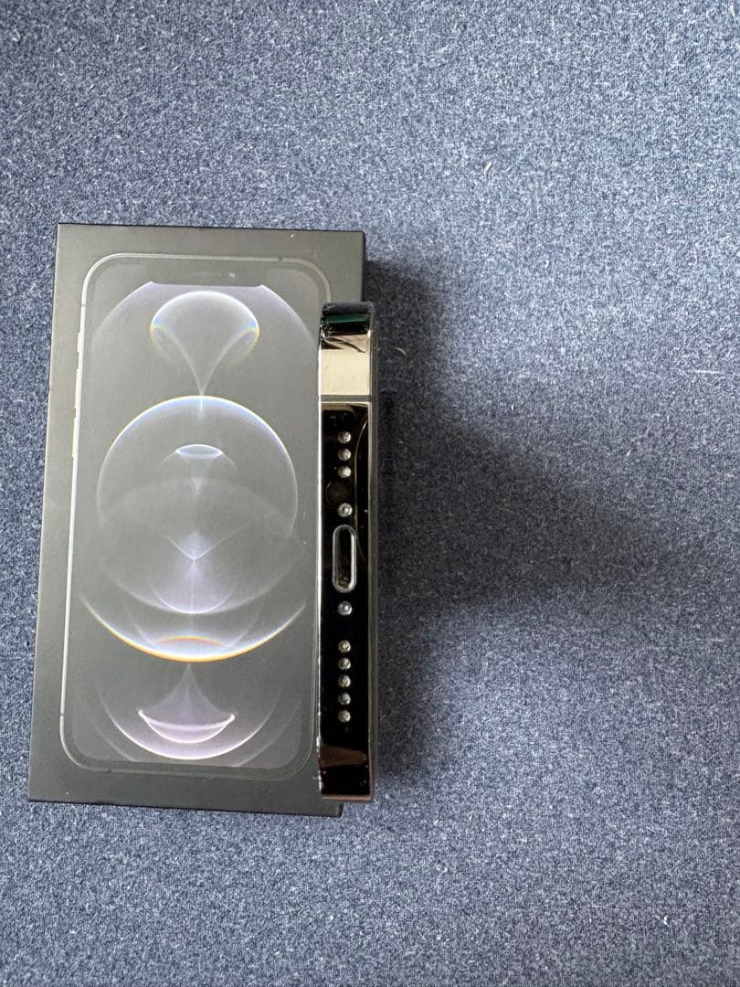 Apple iPhone12 Pro 256GBグラファイト 本体　SIMフリー