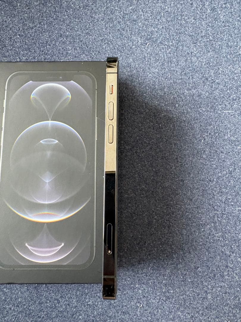 Apple iPhone12 Pro 256GBグラファイト 本体　SIMフリー