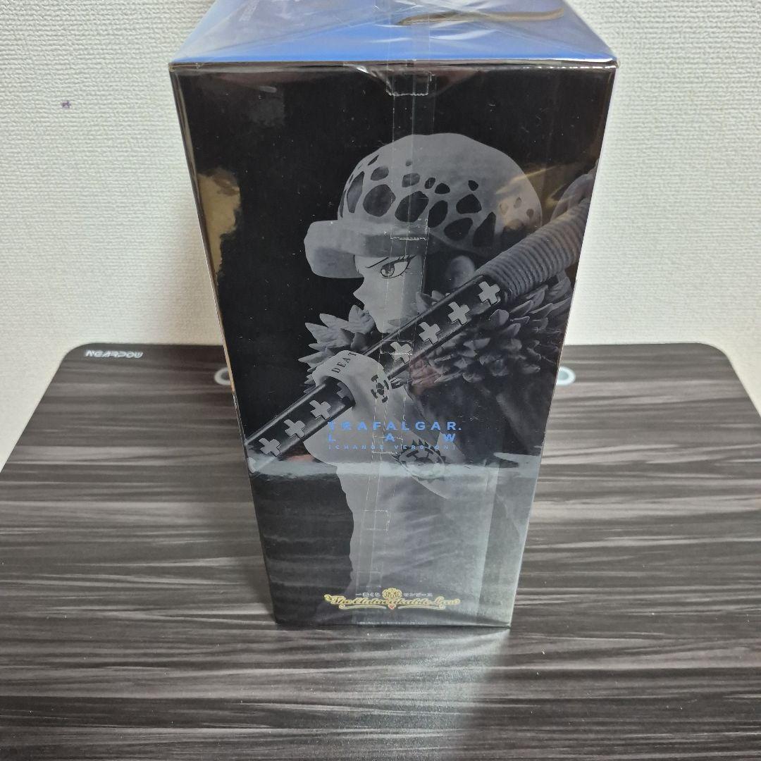 ワンピース　ボア・ハンコック　トラファルガー・ロー(チェンジver.)フィギュア