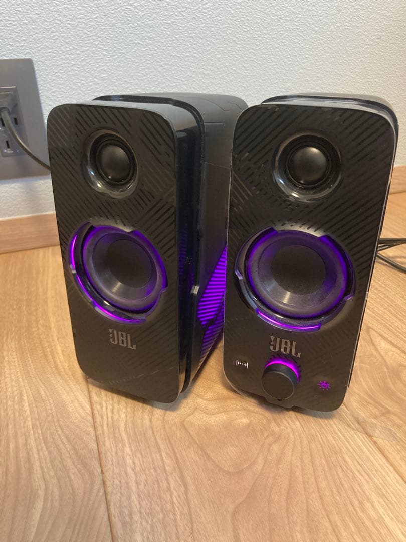 美品 JBL ゲーミングスピーカー Quantum Duo