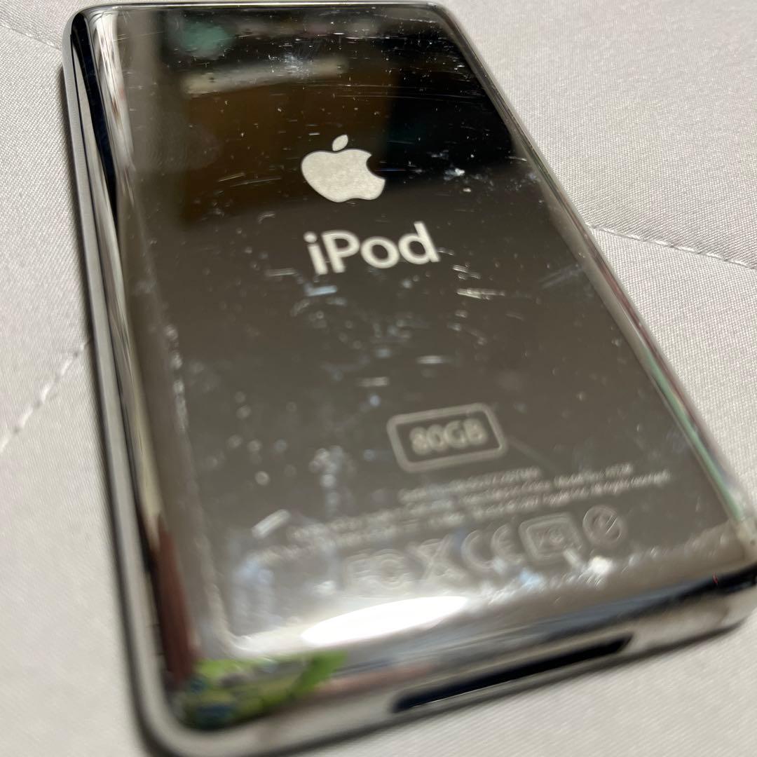 Apple iPod 80GB 本体と付属品