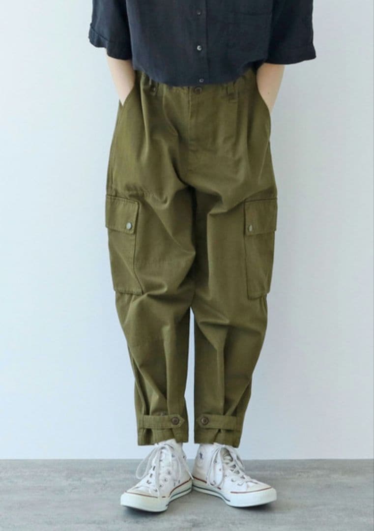 パーリッシィ　ウエポンカーゴパンツ　カーキ