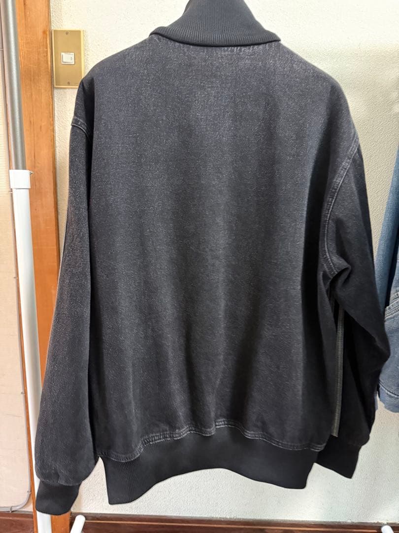 adidas ブラック ジップアップジャケット