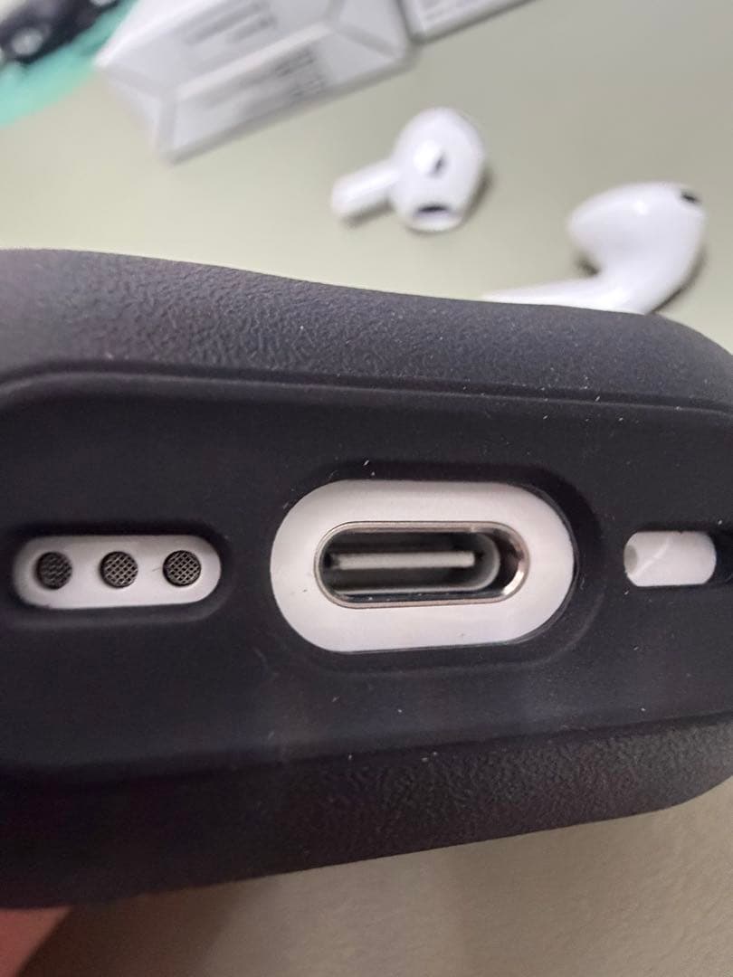 AirPods 4 アクティブノイズキャンセリング搭載AppleCare +加入