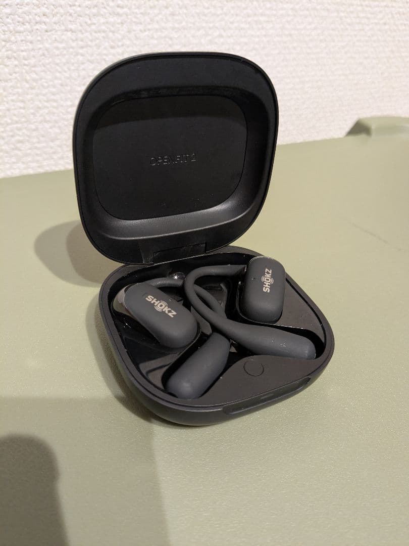 SHOKZ OPENFIT 2 ワイヤレスイヤホン ブラック 充電ケース付き