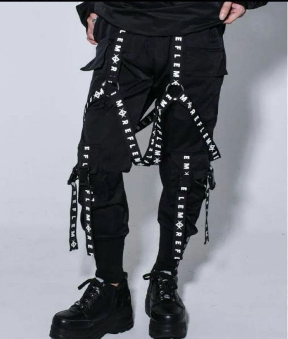 『REFLEM/レフレム』ハーネスロゴベルトカーゴパンツ　黒　ボンテージパンツ