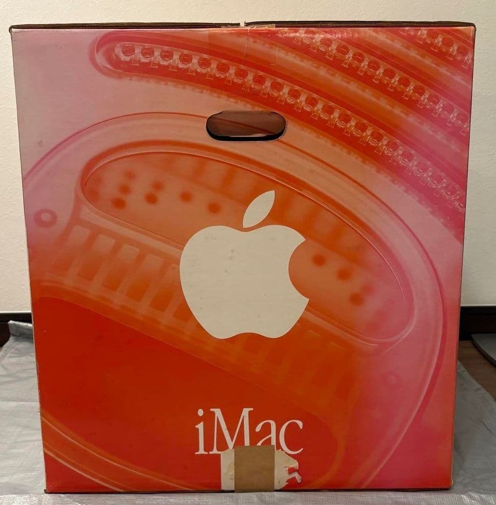 初代 iMac G3 タンジェリン ( Mac OS 8.6)