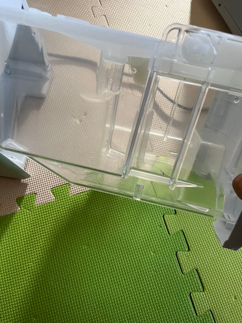 Nekoo 　2023年製　衣類乾燥除湿機「F-YHVX120」