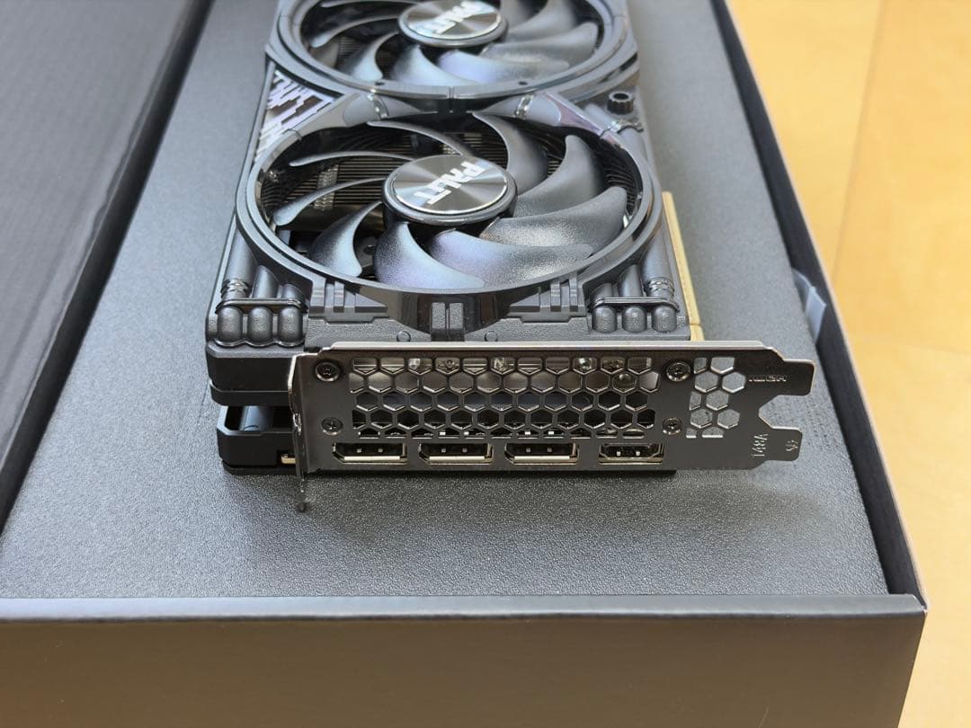 t*a様 中古 Palit RTX5070Ti GamingPro-S 16GB