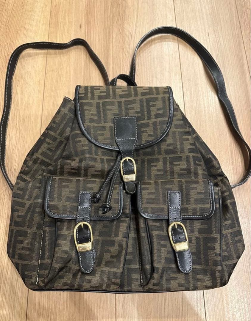 FENDI バック