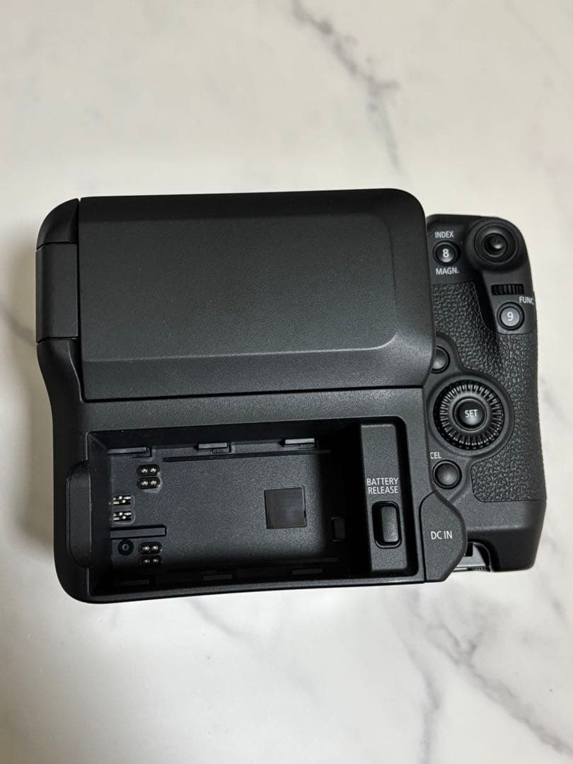 本日まで出品 最終価格Canon EOS C70 通電時間時間１５０時間