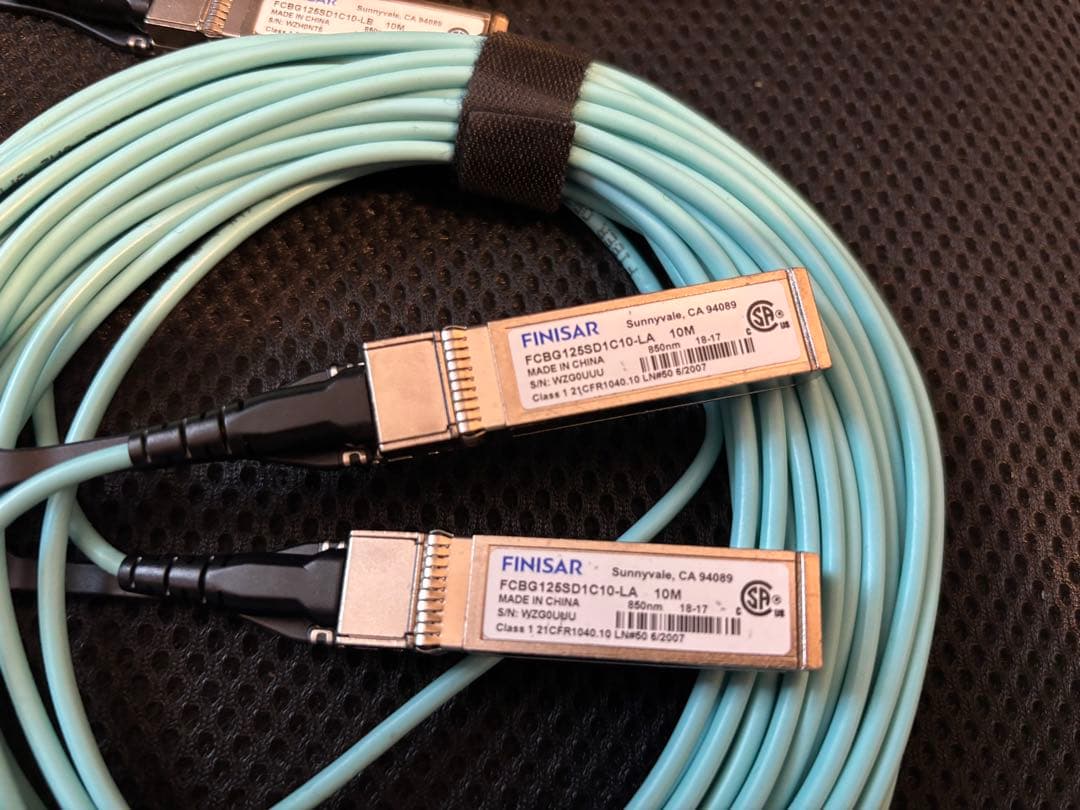 ConnectX-4 25GbE/10GbE +25G AOCケーブル　2セット