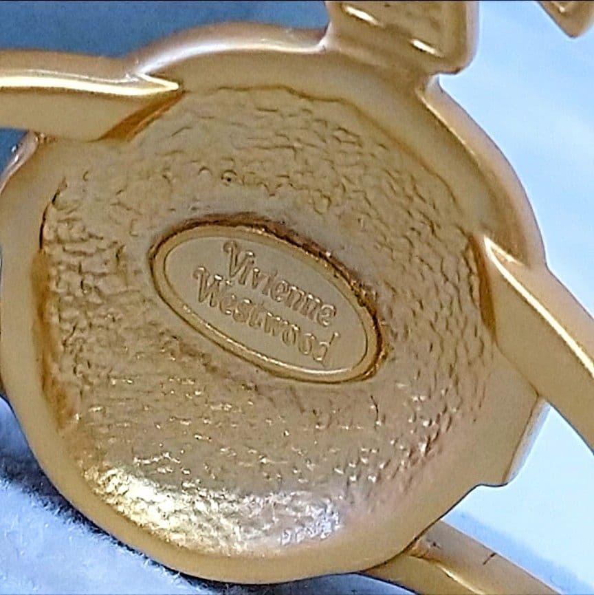 vivienne westwood ビッグオーブ クリスタル バングル