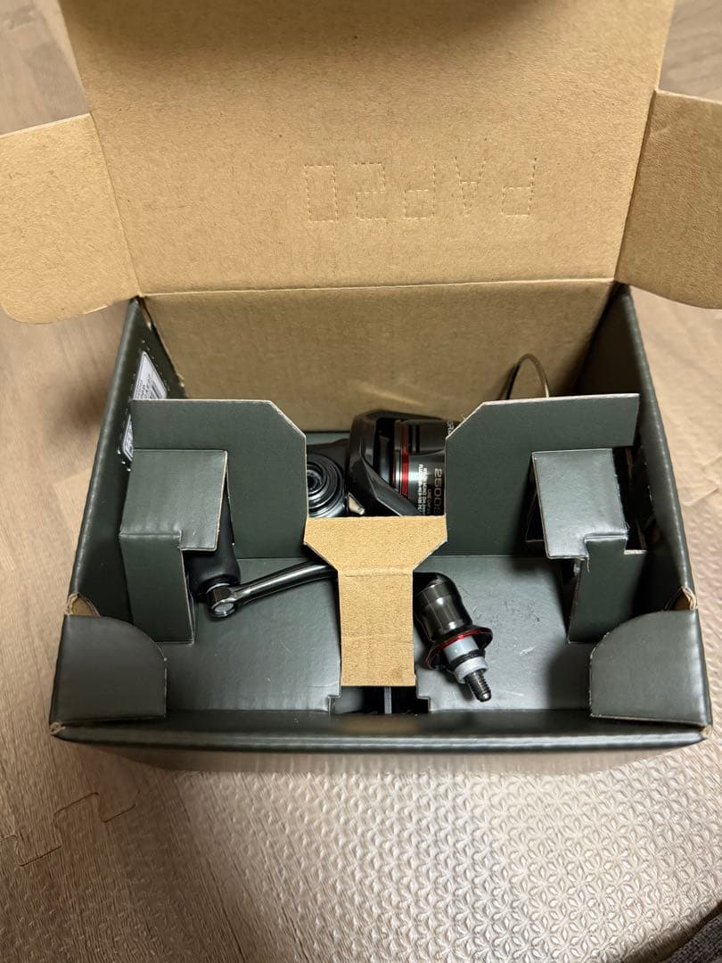 シマノ 24ヴァンフォード2500SHG 淡水使用 美品