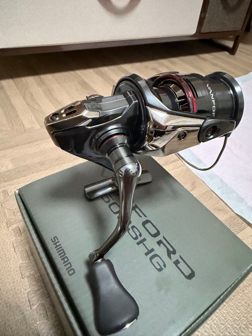 シマノ 24ヴァンフォード2500SHG 淡水使用 美品