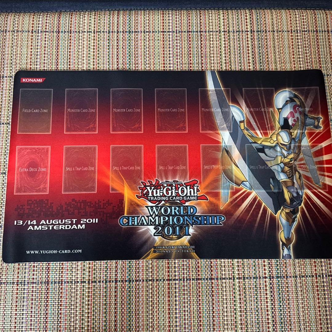 7/1まで　遊戯王 WCS2011 希望皇ホープ プレイマット