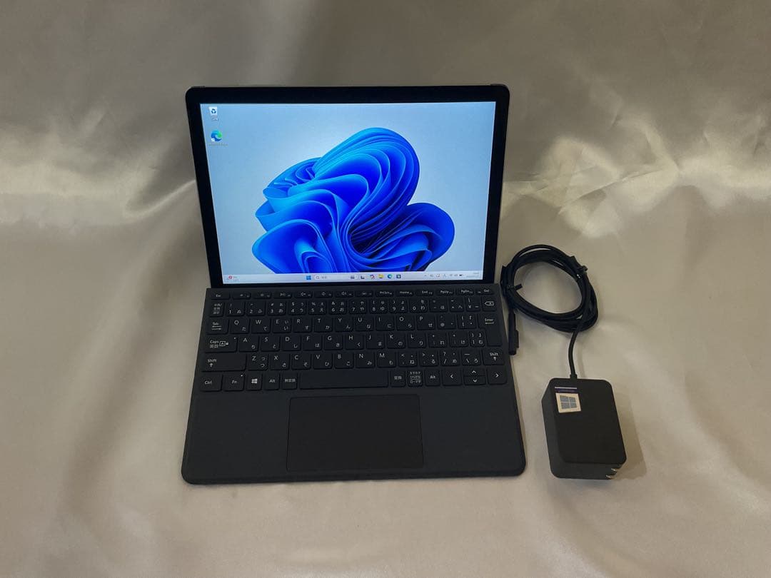 Windowsタブレット本体 Surface Go2 LTE m3 8g 256g Office 2024