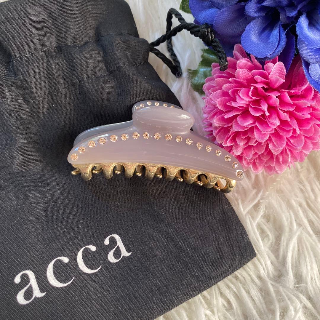 モコクルacca アッカ ヘアクリップ ティアラクイーン