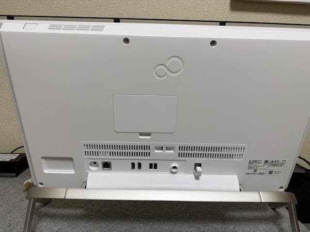 富士通 ESPRIMO WF1/F3 FMVWF3F17