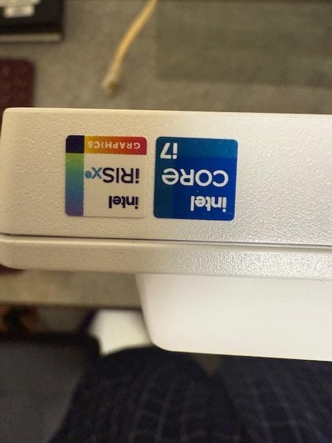 富士通 ESPRIMO WF1/F3 FMVWF3F17