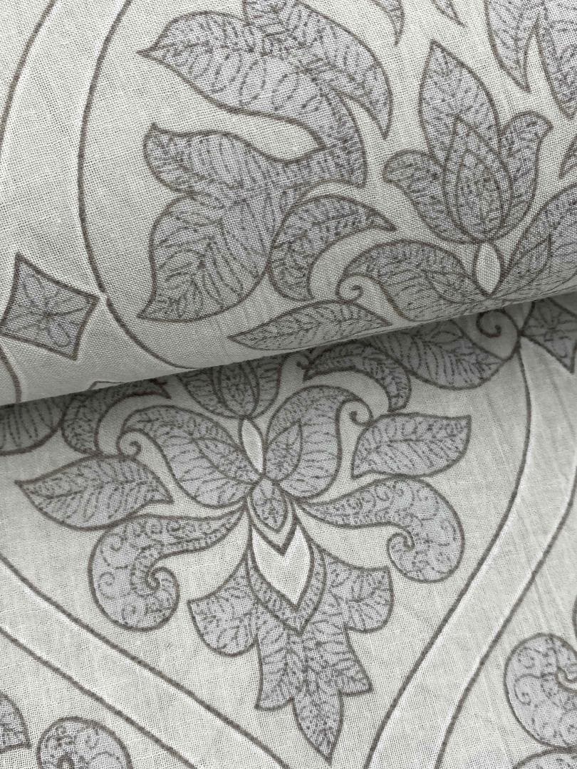 美術サロン浴衣 近江ちぢみ ダマスク柄 綿麻上品 大人の浴衣　ベージュ系