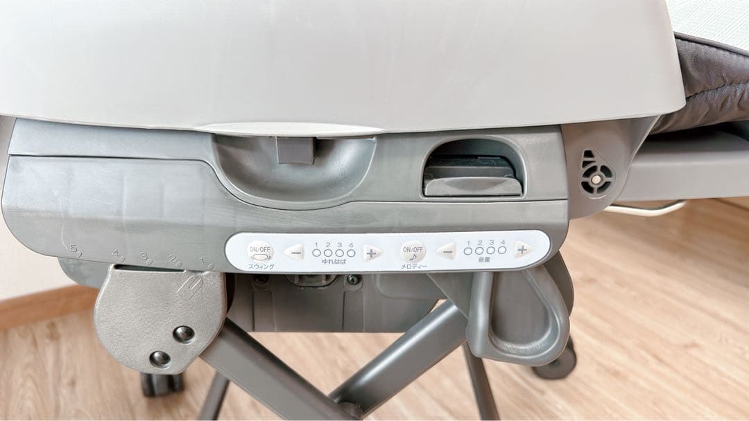 【美品】コンビ ネムリラ AUTO SWING BEDi Long