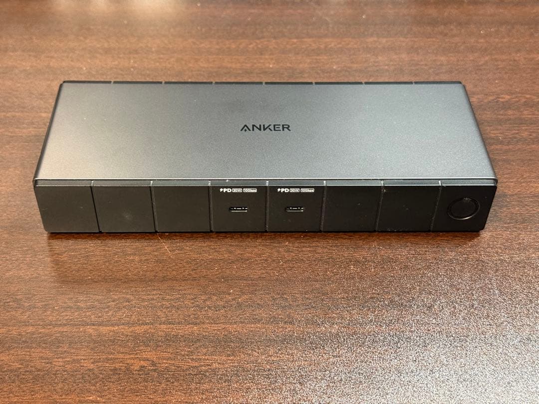 Anker 778 Thunderbolt 4 ドッキングステーション