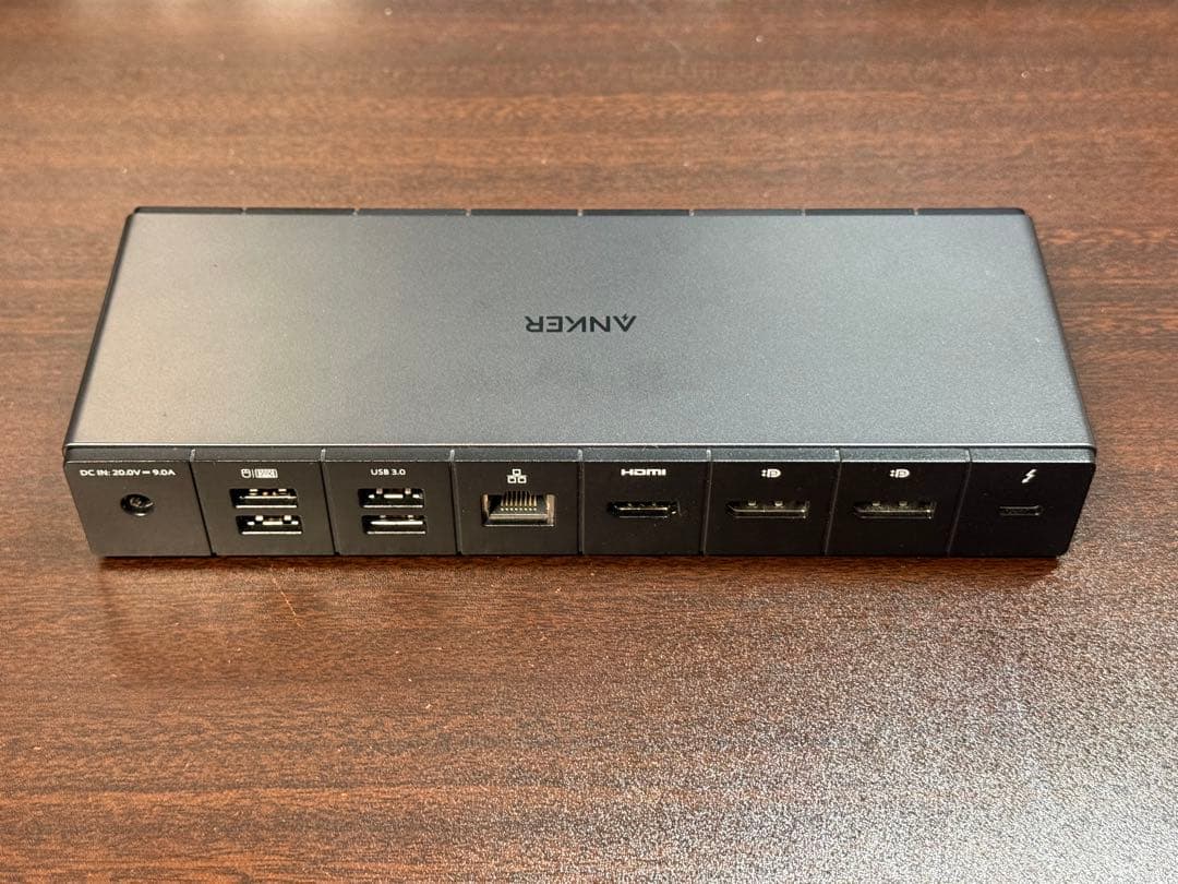 Anker 778 Thunderbolt 4 ドッキングステーション