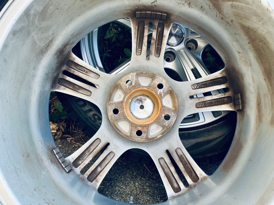 ブリヂストン スタッドレス ブリザックVRX2 18インチホイル付き4本セット