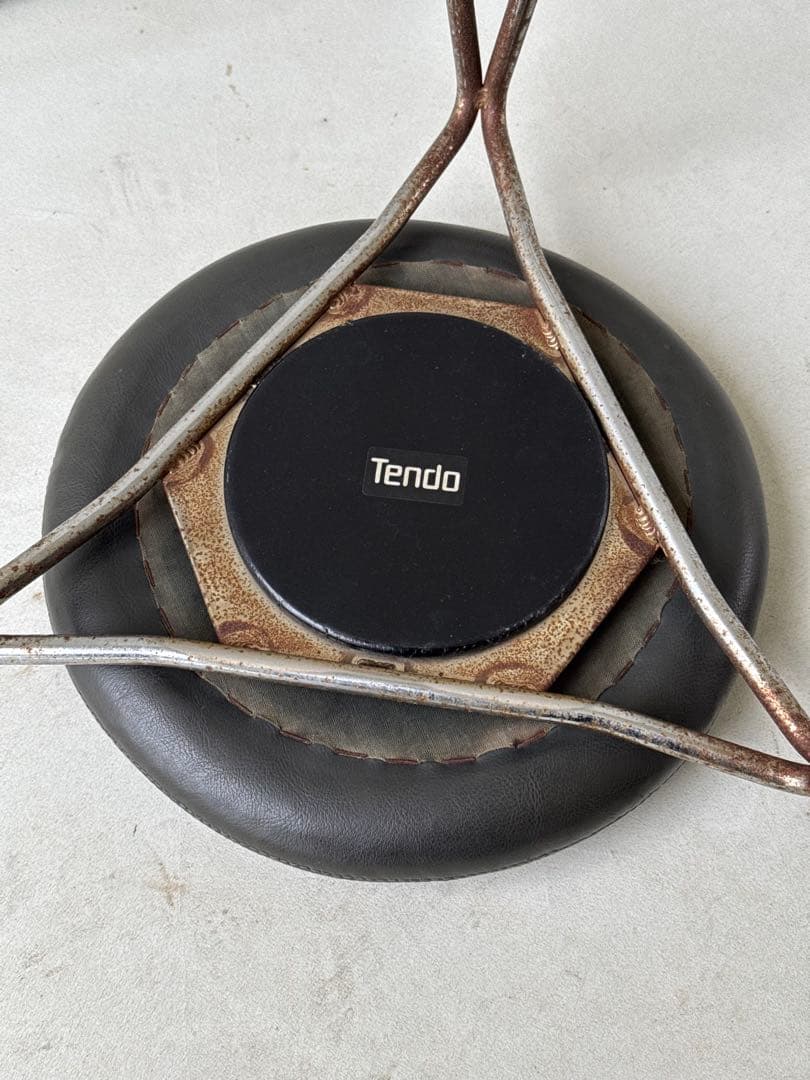 ２脚セット　天童木工　回転　スツール　椅子　ポストモダン　倉又史