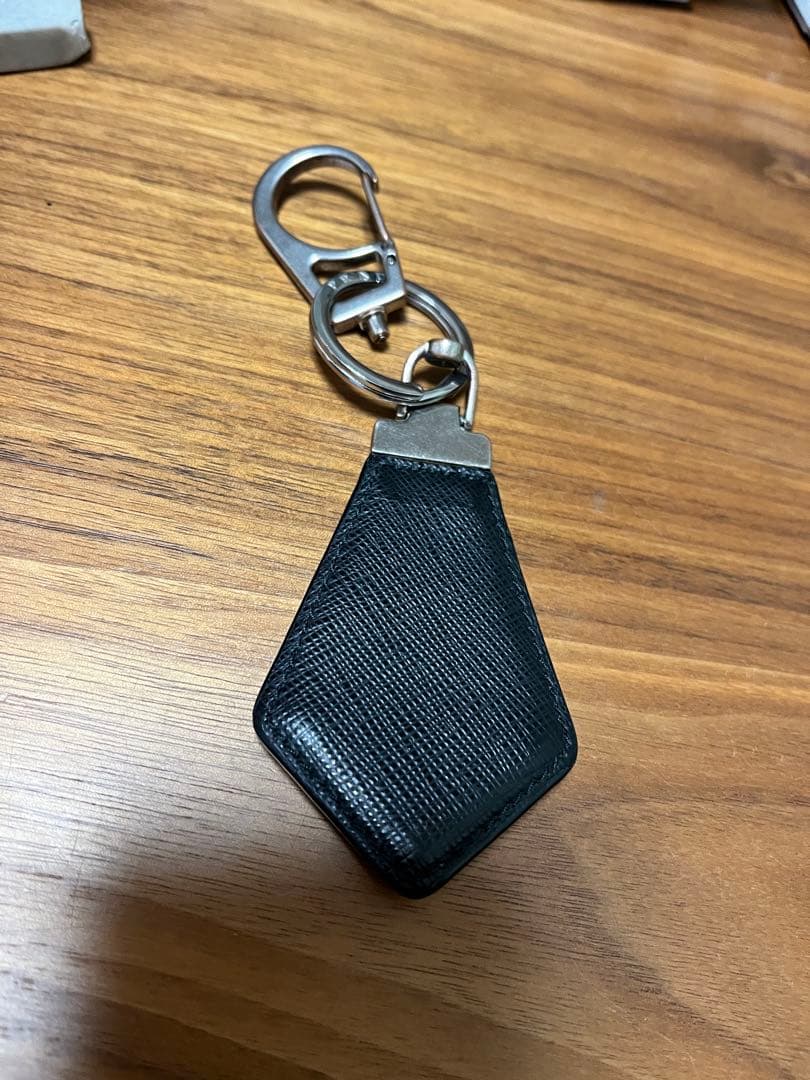 プラダ　キーリング