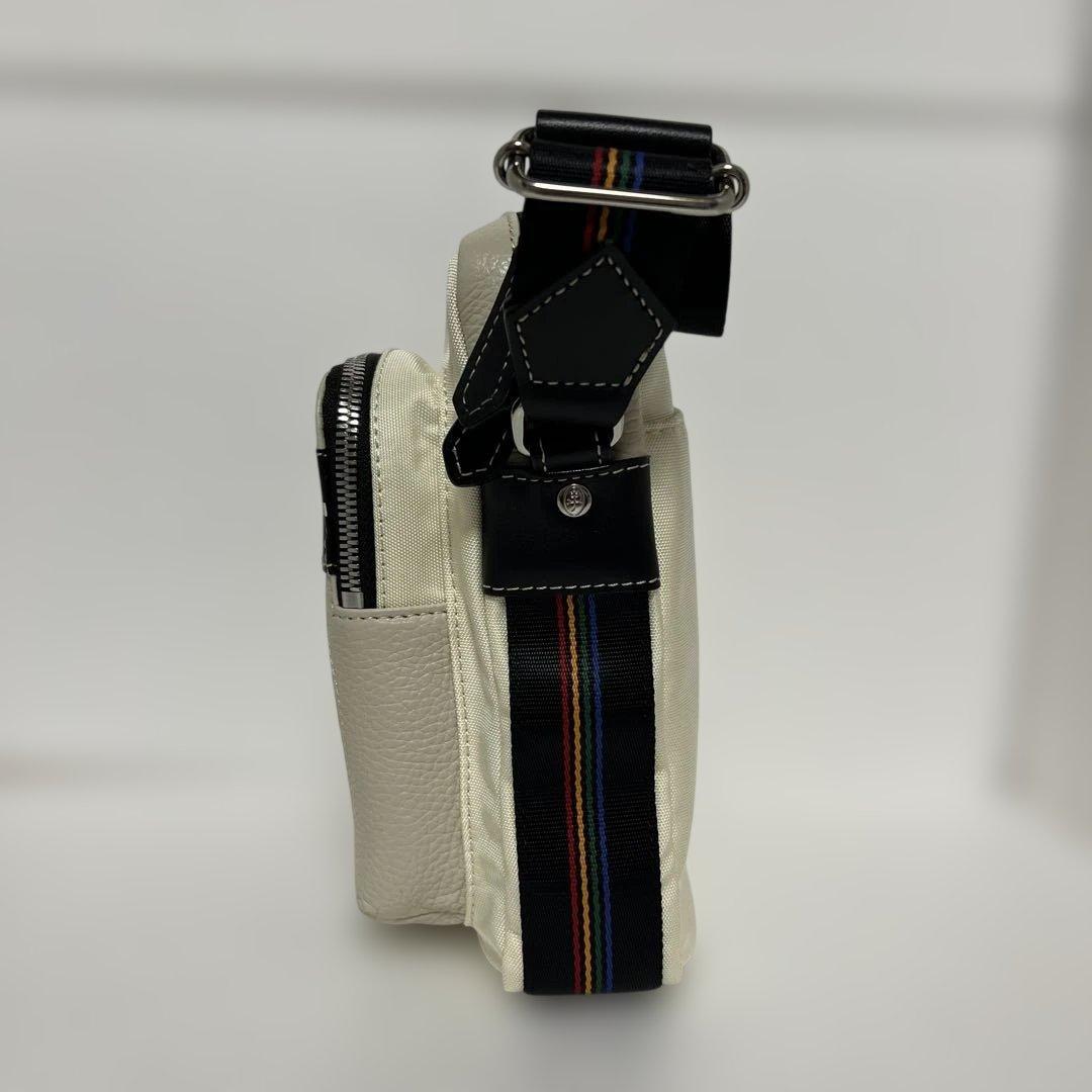 カステルバジャック コネクト ショルダーバッグ CASTELBAJAC ホワイト