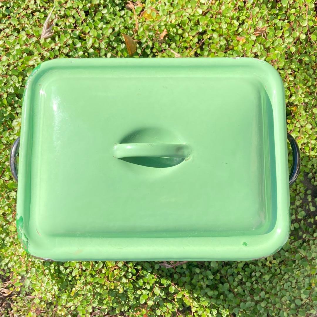 希少✧イギリスアンティーク　かわいいミントグリーンBREADホウロウ缶˚✧₊⁎✧