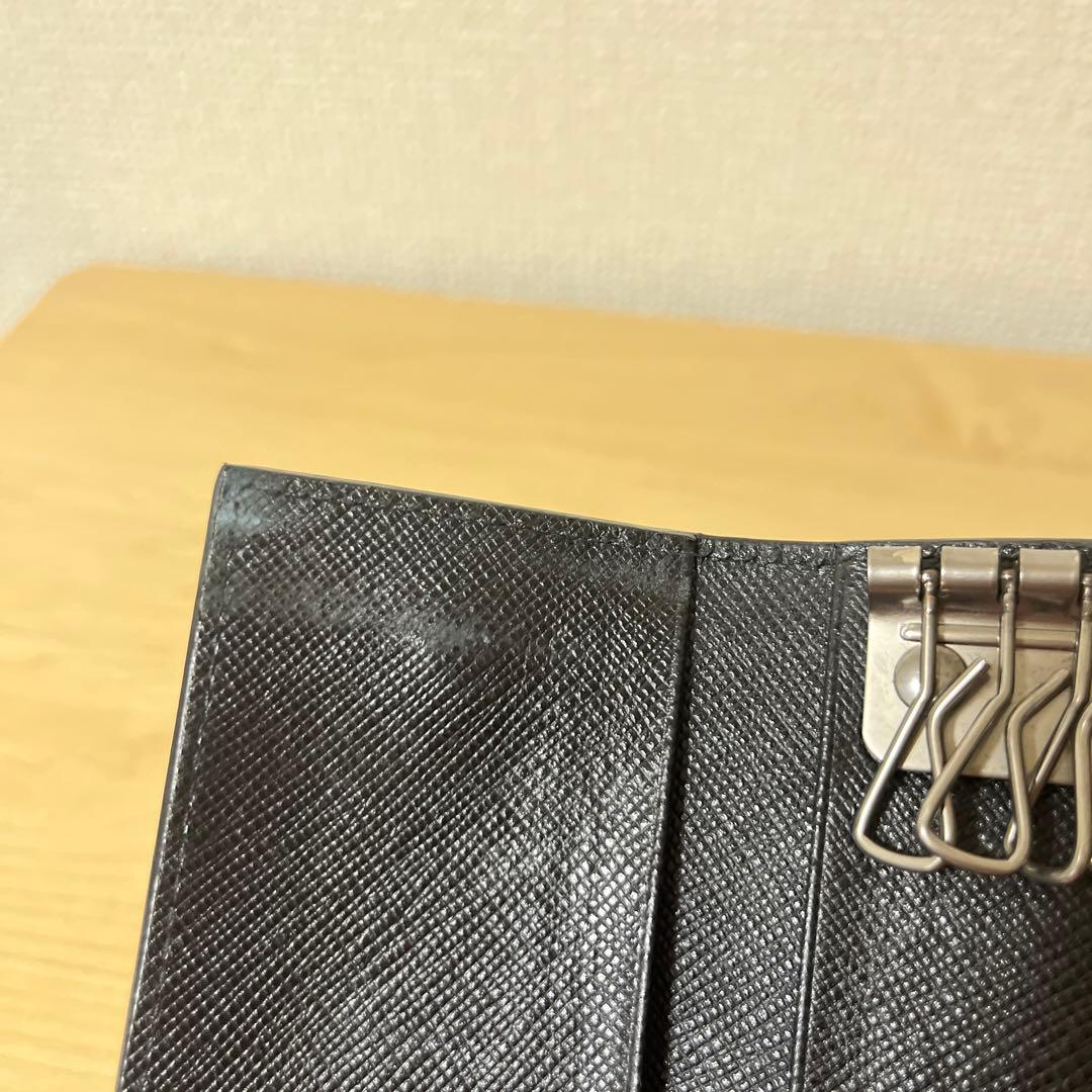 PRADA プラダ　サフィアーノトライアングルキーケース　キーケース