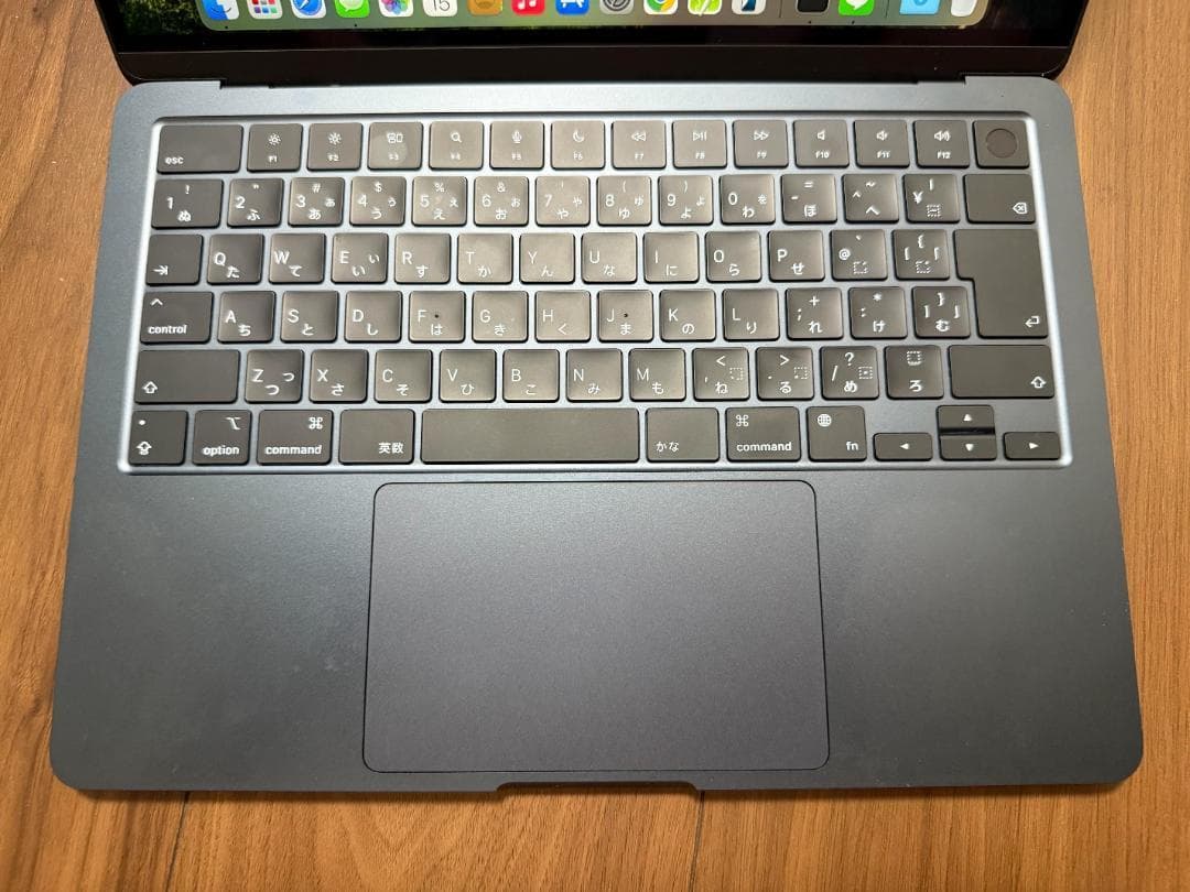MacBook Air (M2, 2022) 本体
