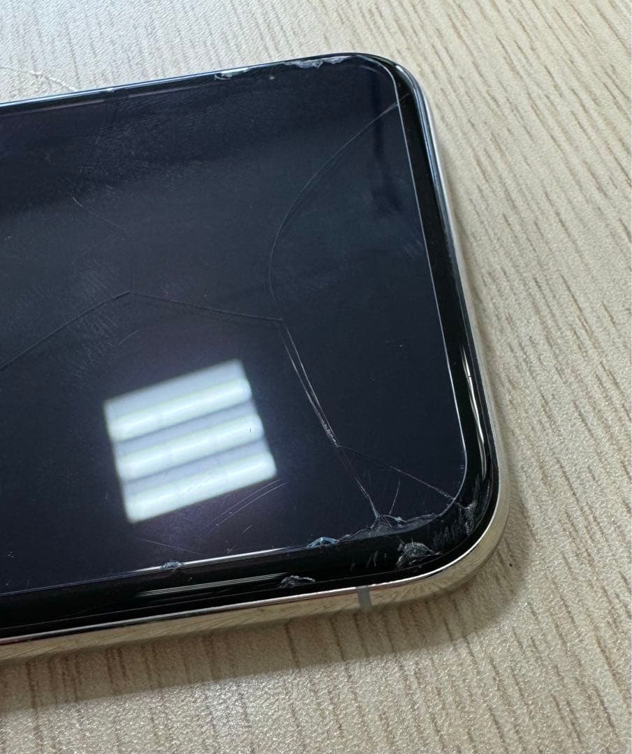 スマートフォン本体 iPhone X Silver 64 GB docomo