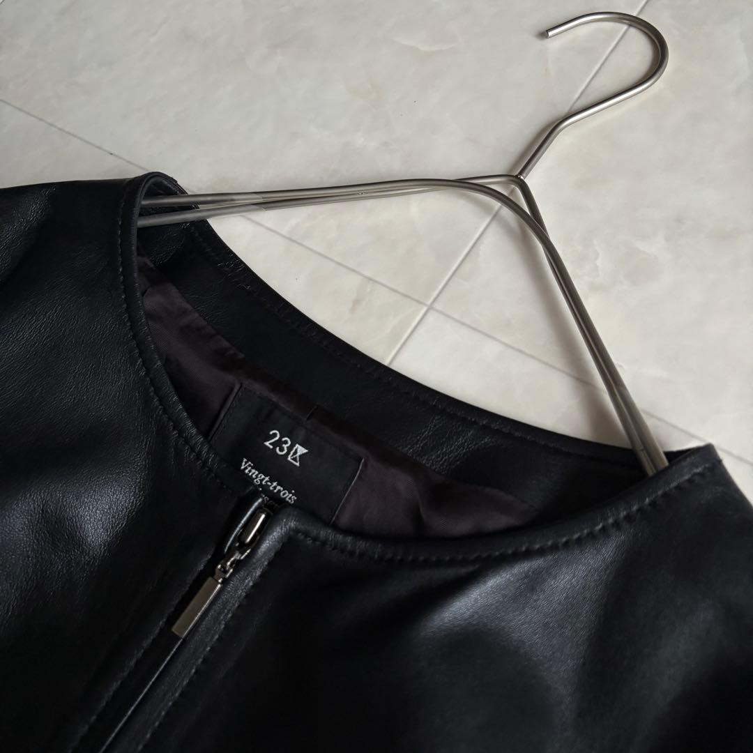 美品・特大✨23区 ノーカラーラムレザージャケット 黒 48 ゆったり