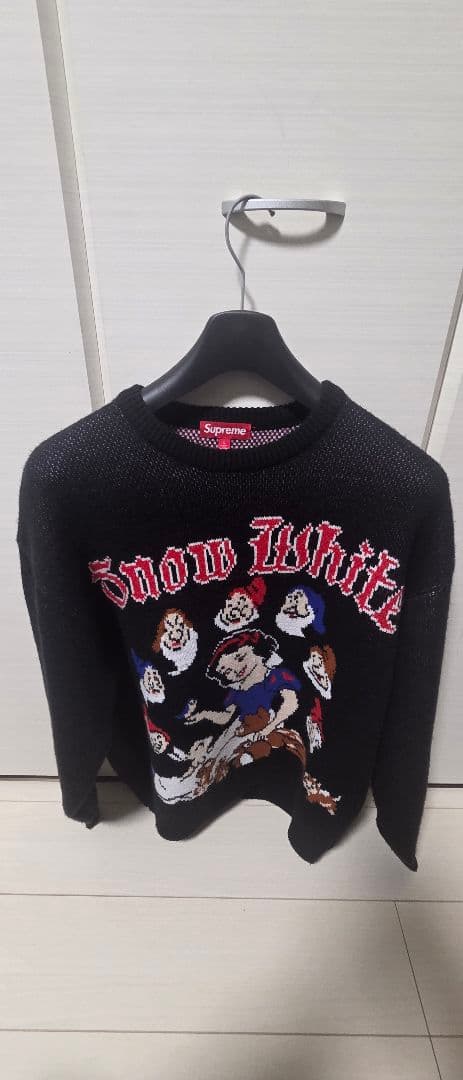 スノーホワイト ニットセーター Supreme白雪姫