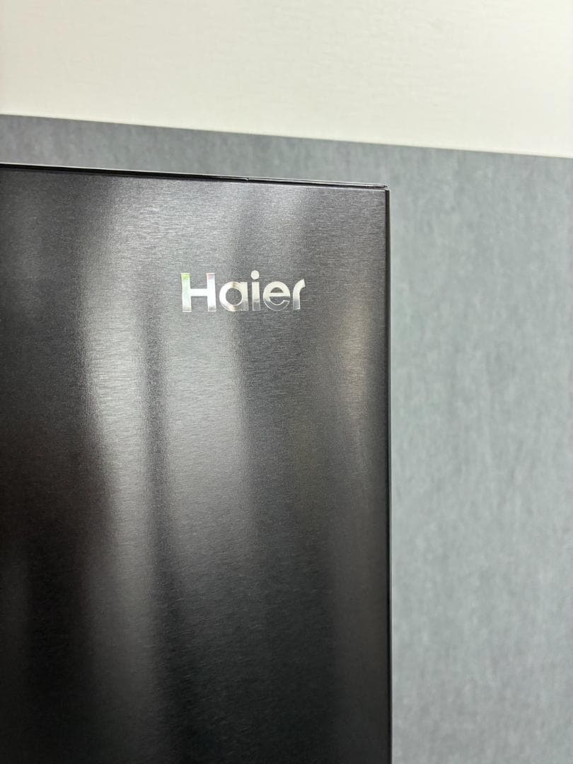 【動作確認済・送料込】ハイアール　冷蔵庫　JR-CV29B　2023年製