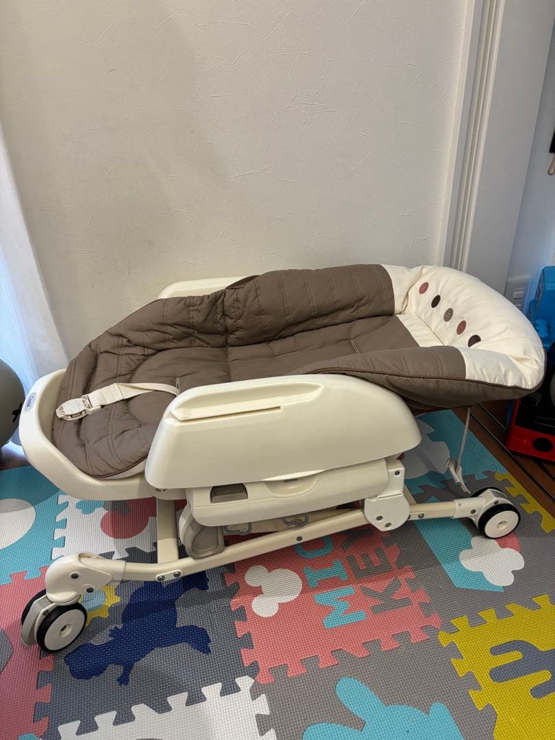 Combi ベビーラック ブラウン