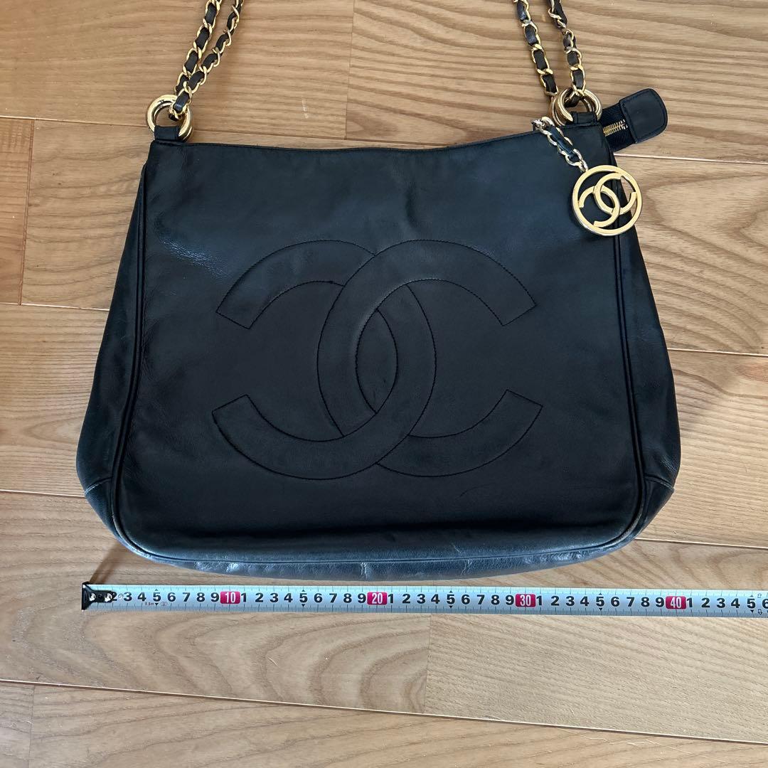 CHANEL 黒 レザー バッグ CCロゴ