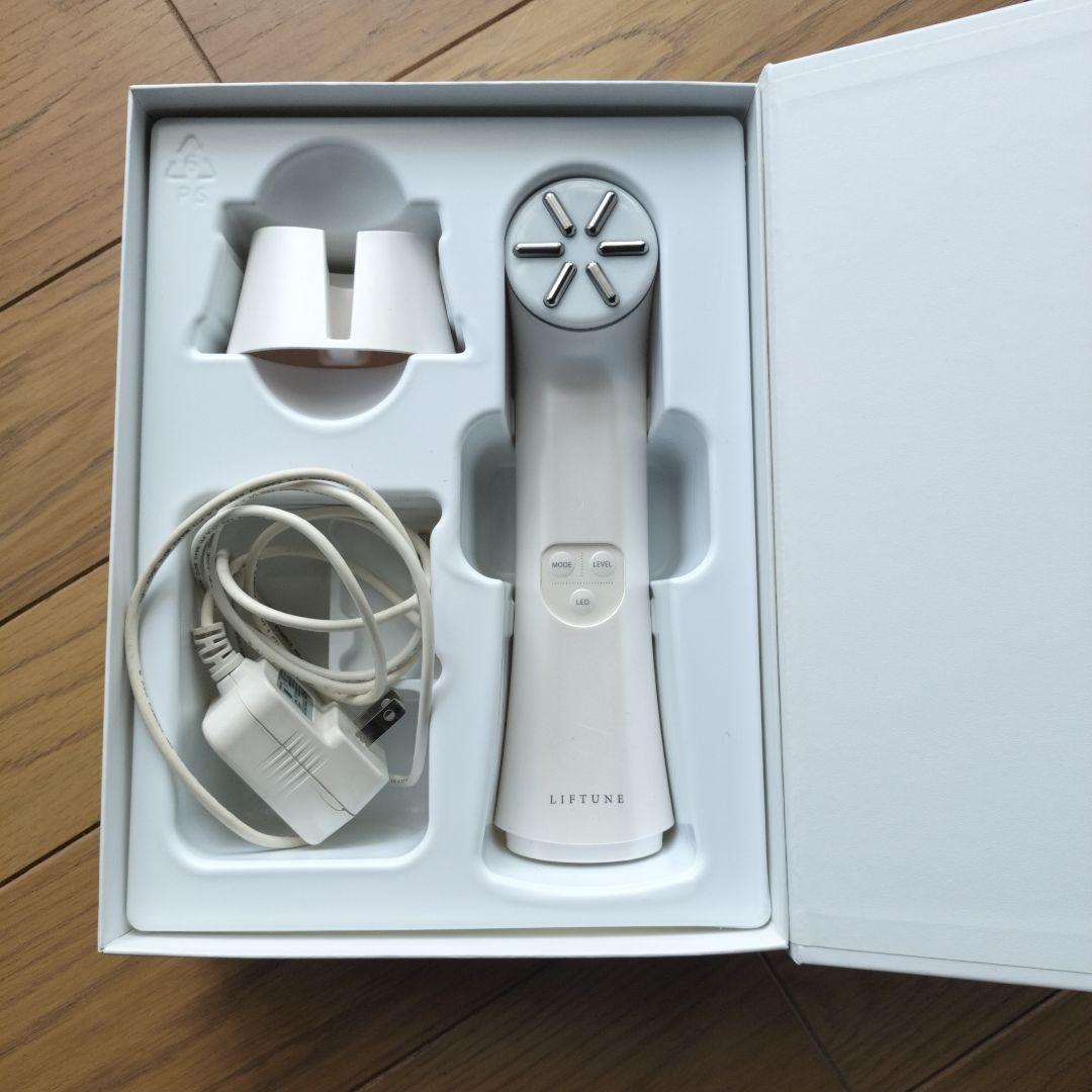 LIFTUNE 美顔器 ホワイト 充電器付き